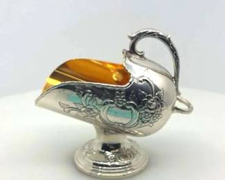 Leonard Silverplate Swan Gravy Boat with Ladle Gold Interior
