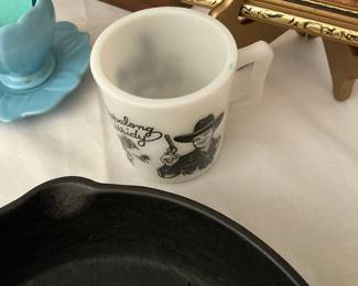 Hopalong Cassidy milk glass mug