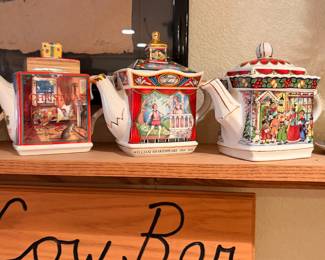 Collector Sadler Teapots featuring Christmas and William Shakespear