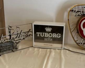 VINTAGE BAR SIGNS