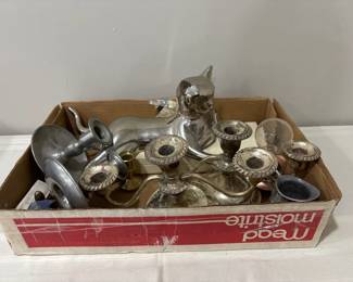 Vintage Decorative Metal Items