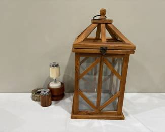 Wooden Lantern and some vintage lighters untested.