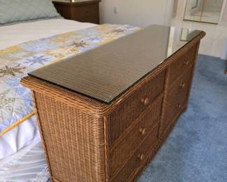 Wicker 6-drawer dresser with glass top, matching bedroom set