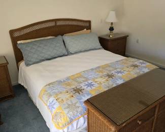 Wicker bedroom set: queen bed, 2 nightstands and dresser