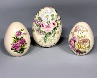 Porcelain Decorative Eggs In Pink Rose Motif