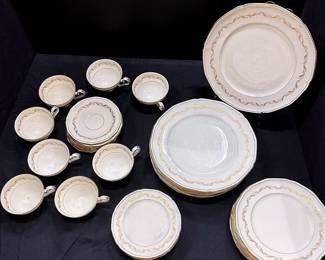 Royal Tettau Of Germany China Set Of 8 Dinner Service