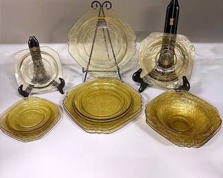 Madrid Amber Depression Glass Service For Four Dinner Plate, Bread Plate & Bowl