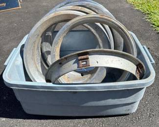 162 assortedmetalwheeltrimrings