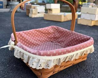 115 longabergerhandwovenbasketwithliner