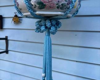 179 floralceramichangingplanterwithblue