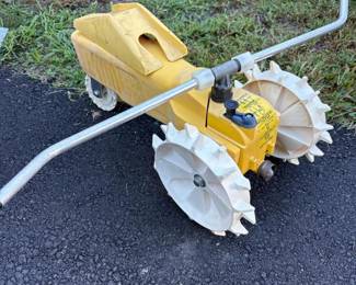 029 travelingtractorlawnsprinkler