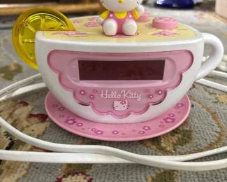 253 hellokittyclockradio