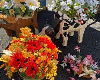 257 folkartanimalplantersandflowers