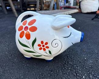 077 ceramicpiggybankwithfloraldesign