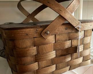 Picnic basket