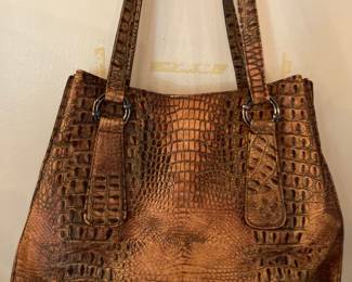 Couture Donald J Pliner - made in the mountains of Italy “