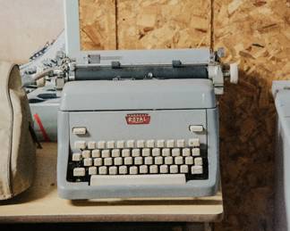vintage royal typewriter