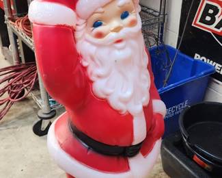 3ft. Waving Santa