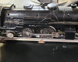 1950's Lionel Train set lots of track 2 locomotives and buildings