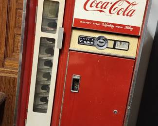 1950's-1960 Cavalier Coca-Cola Machine with internal workings