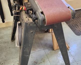 Adjusting Belt Sander