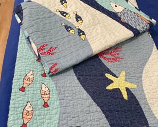 Twin Bed comforter - Pillow Sham has small stain 