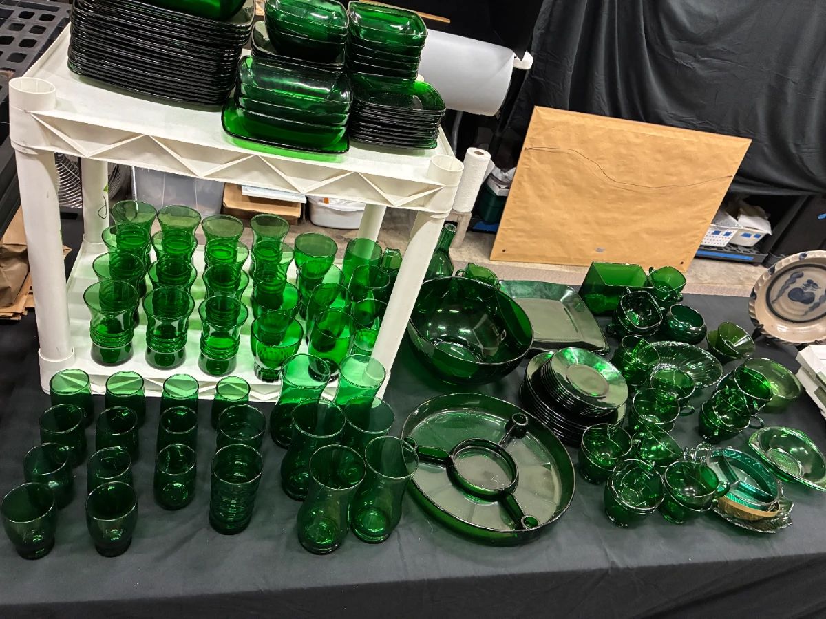 Emerald Dishware