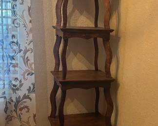 Curved Display Stand