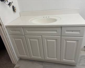 New Batgroom Cabinet White with White top