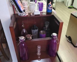 Mini Bar, Marilyn Monroe Wine Bottles, Barware