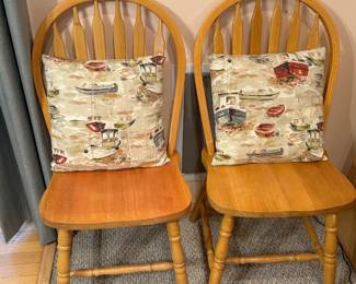 Windsor Chairs - We have 4