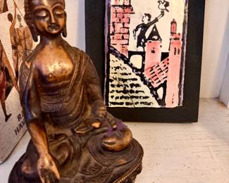 Shakyamuni Buddha figurine