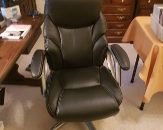 Serta office chair
