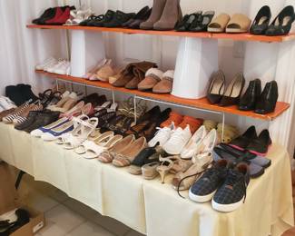 Womens size 5-6.5