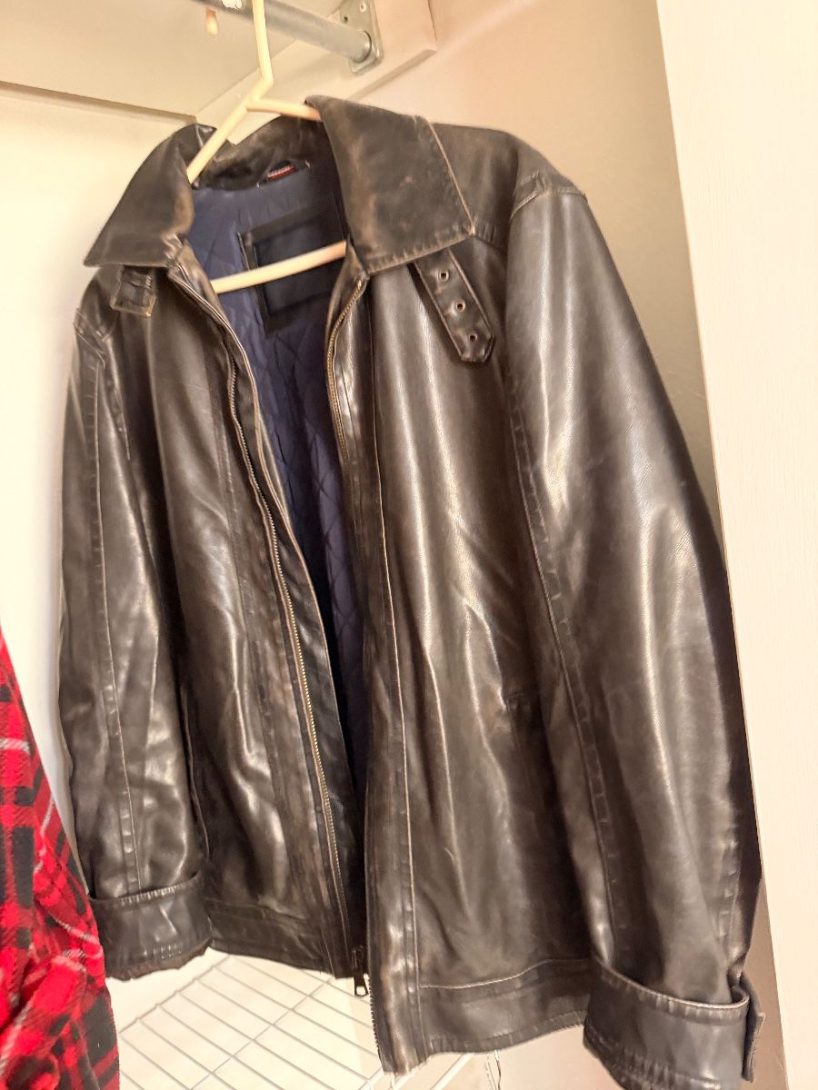 Men's black leather jacket
