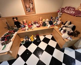 Assorted vintage toys