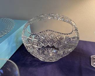 Crystal basket