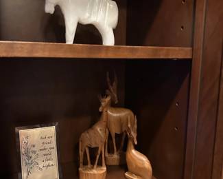Assorted trinkets