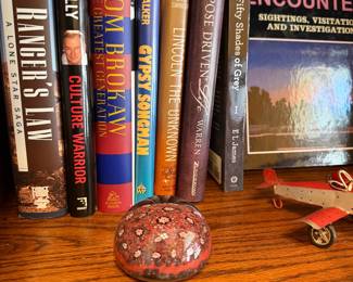 Murano (style) paperweight