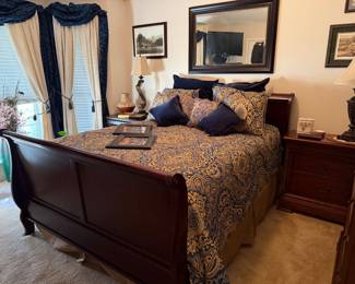Ethan Allen Mahogany Sleigh bed with chest of drawers and side tables