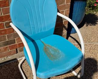 Retro style metal chair