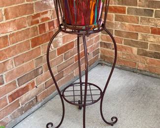 Plant stand