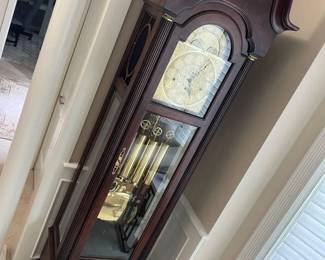18 Howard Miller Grandfather Clock