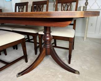 18 Ethan Allen Abbott Double Pedestal Dining Table Base Detail