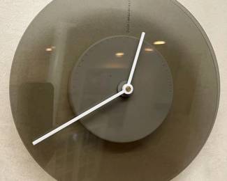 18 DUSK allocacoc Color Changing Smart Clock