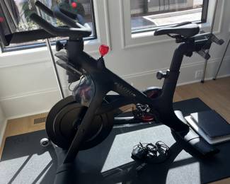 Peloton Bike