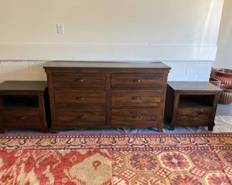 Matching Dresser for Queen Bed