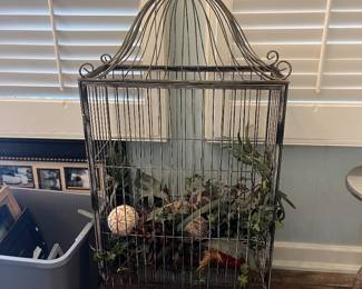 Bird cage