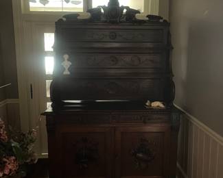 Beautiful oak sideboard