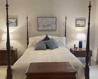 #32- $350 Queen size four post bed Perfect Serta bed